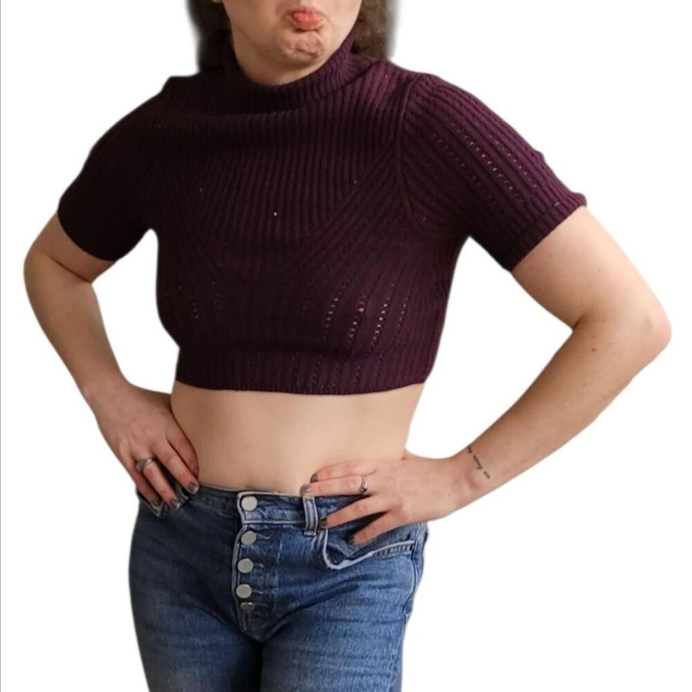 Free People Turtle Neck Cropped Sweater Small